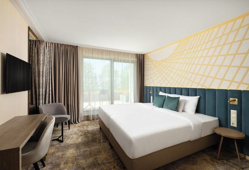 هتل Kenese Bay Garden Resort & Conference