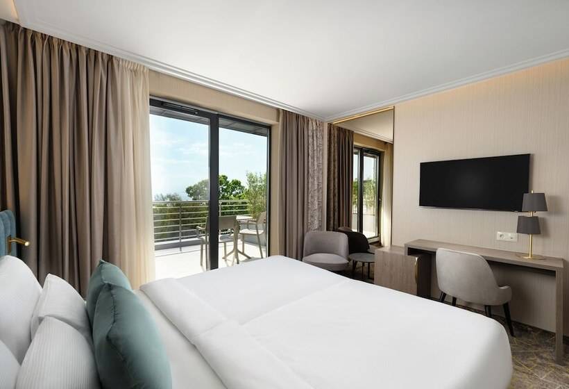 هتل Kenese Bay Garden Resort & Conference