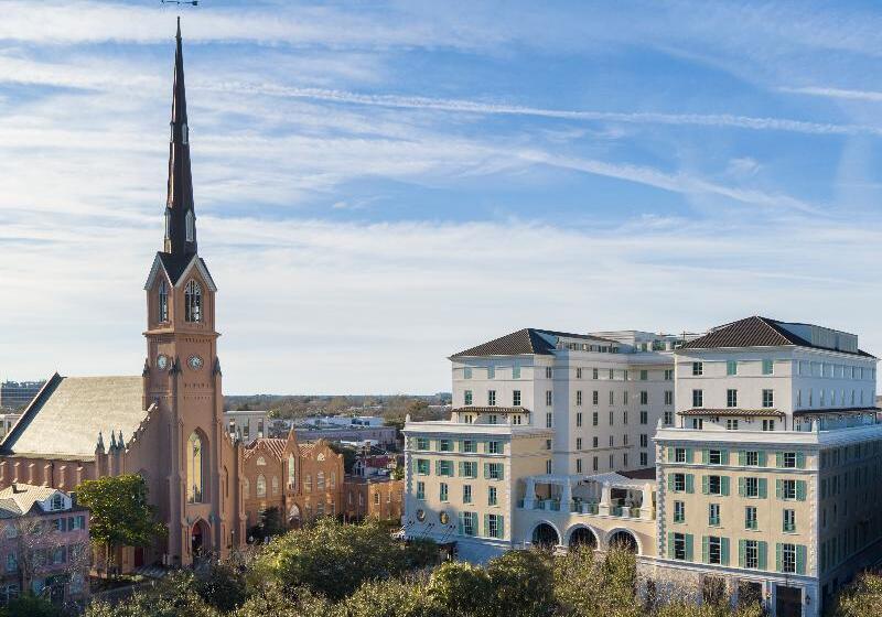هتل Bennett Charleston
