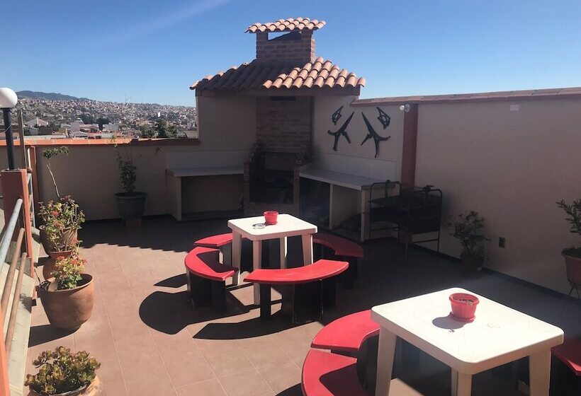 هاستل Cittadella Hostal