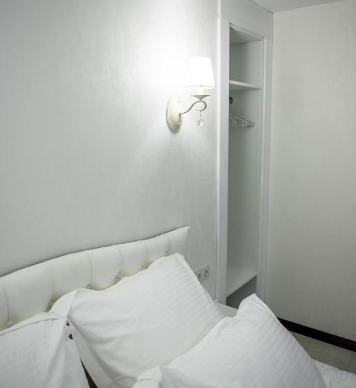 Apart Hotel Quartet