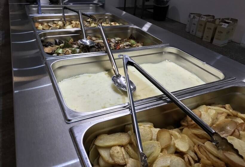 هتل Oscar Lescano   All Inclusive