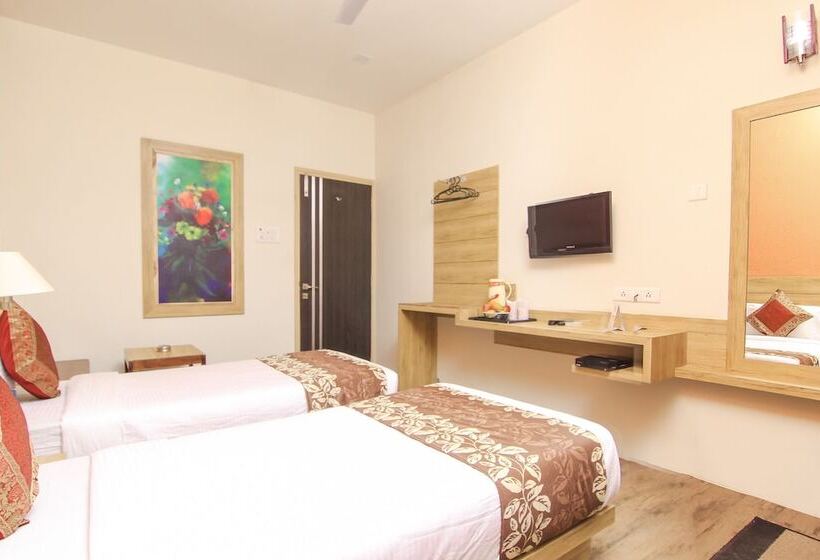 Fotos del hotel R B International:  5