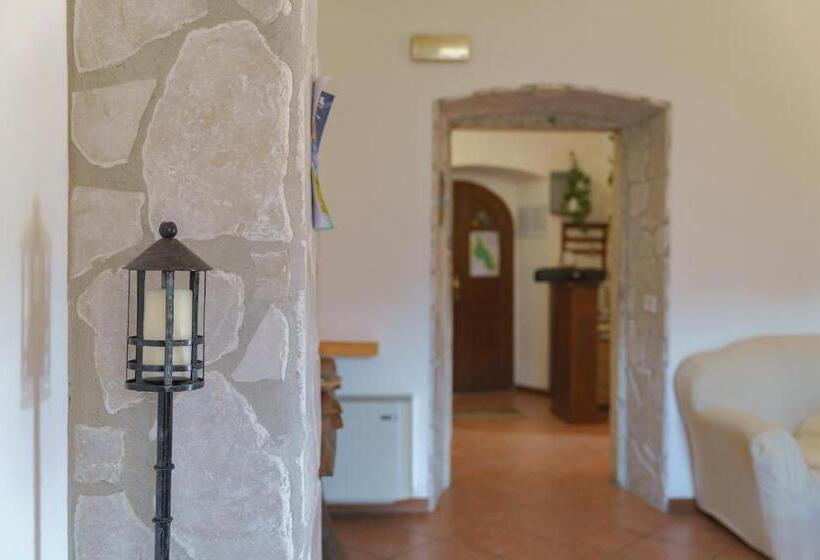 Ostello Albergo Dagli Elfi