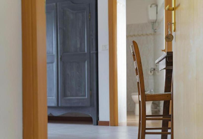 Ostello Albergo Dagli Elfi