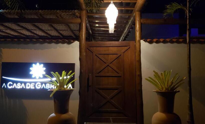 پانسیون A Casa De Gabriella