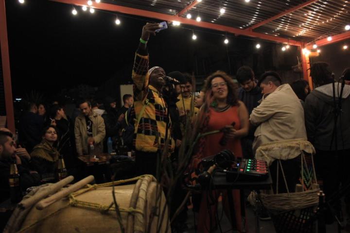 هاستل Hostal R10