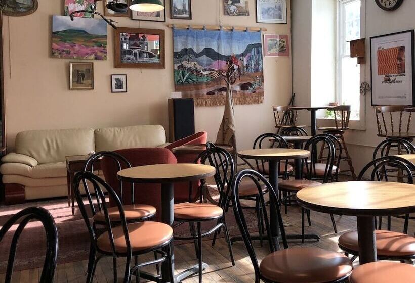 مبيت وإفطار The Inn At Stone Mill