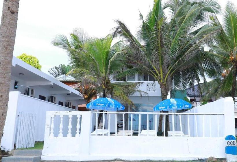 هتل Shenora Beach Resort