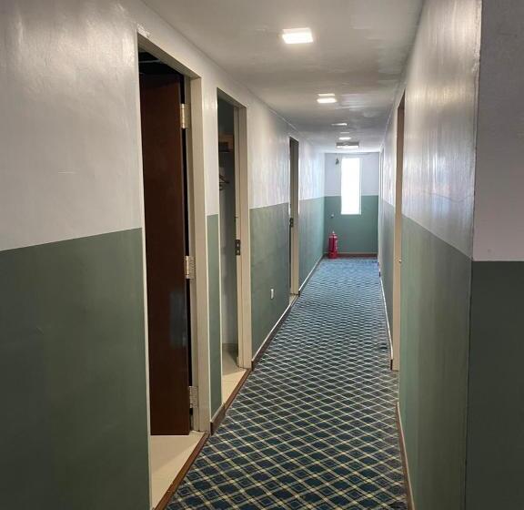 هتل Room V @ Jalan Megat