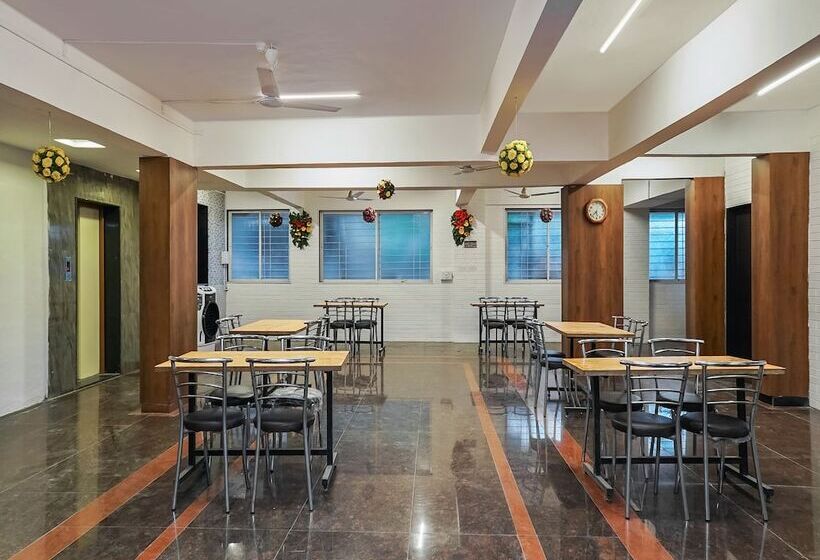 ホテル Silverkey Executive Stays 77138 Shree Apartments
