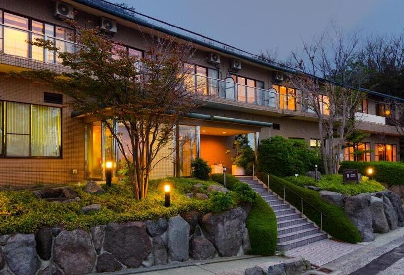 Fotos del hotel Tsumugi:  16