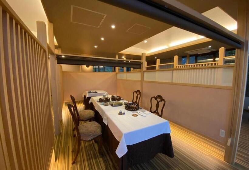 Fotos del hotel Tsumugi:  11