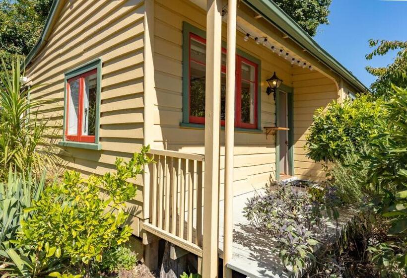 צימר Shy Cottage And Studio