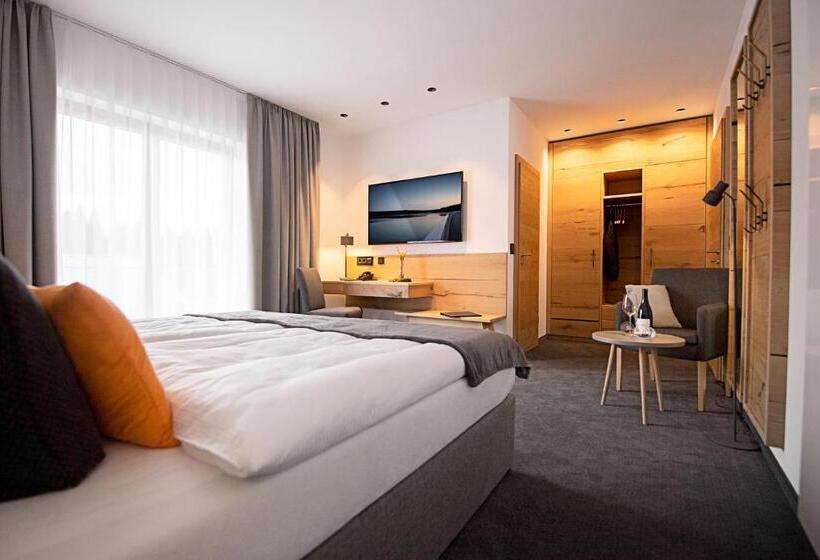 Отель Tannenhaus