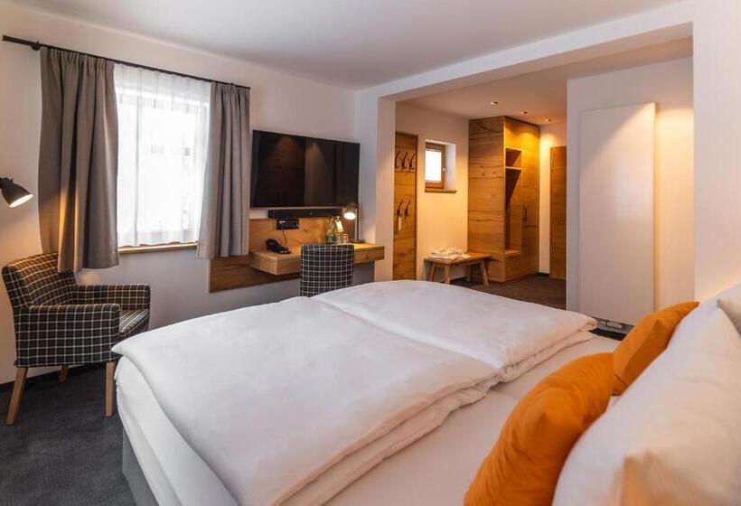 Отель Tannenhaus