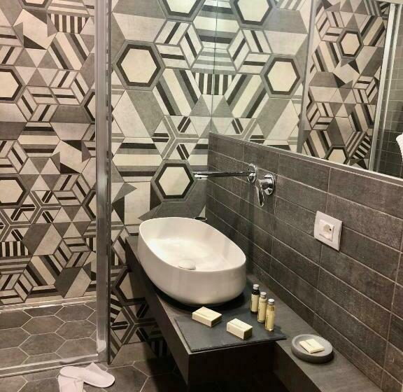 تختخواب و صبحانه Locanda San Tomaso Affittacamere