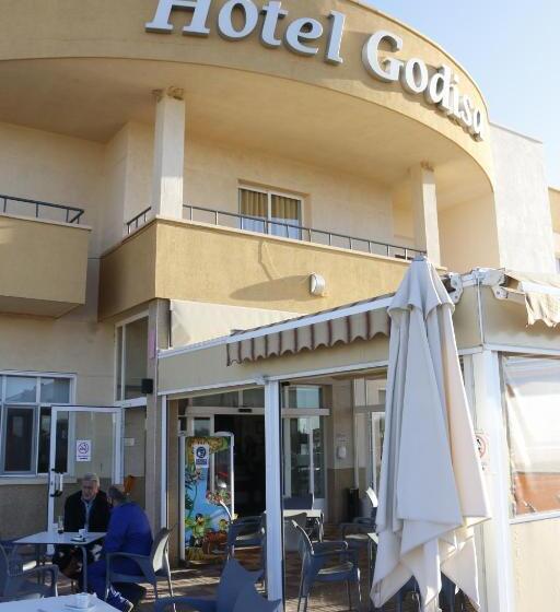 هتل Godisa