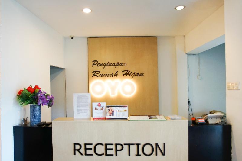 هتل Oyo 236 Penginapan Rumah Hijau