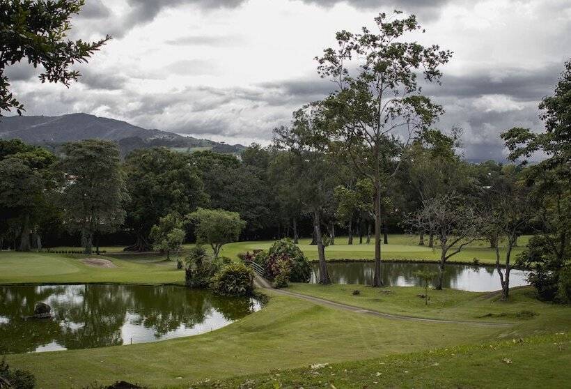 مبيت وإفطار La Casa De Cariari Al Golf