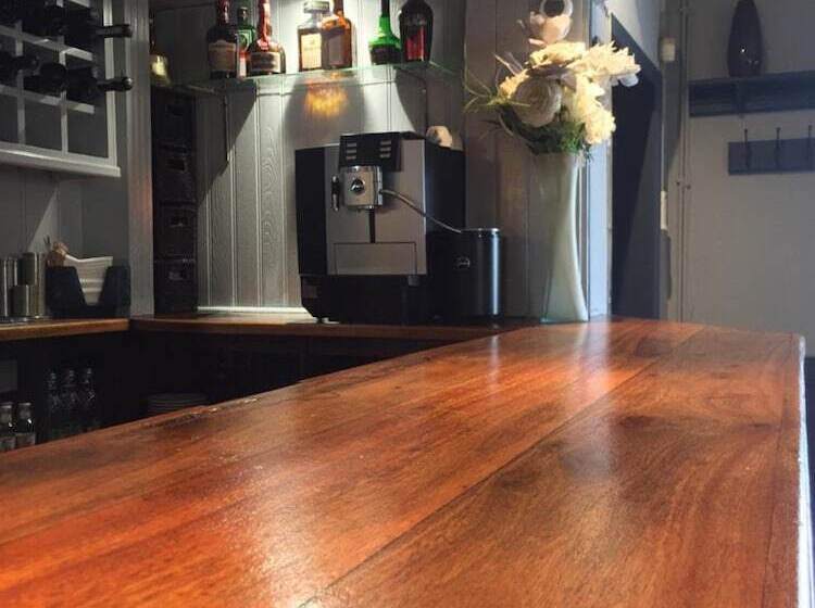 مبيت وإفطار The Bell Inn