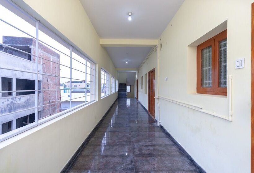 Hotelli Oyo 19760 Passion Paradise