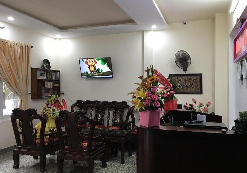 Maily Hostel