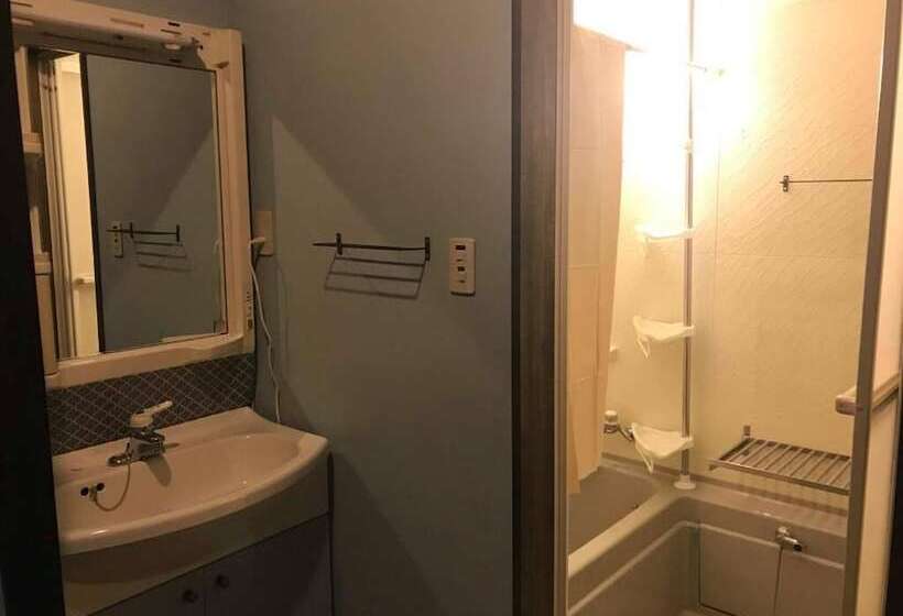 بنسيون Guesthouse Lahar  Hostel