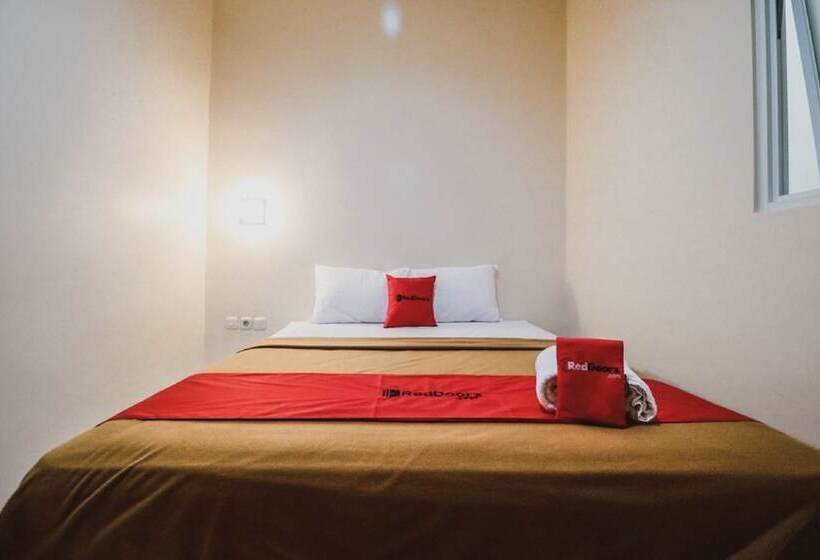پانسیون Reddoorz @ Pandu Raya Bogor