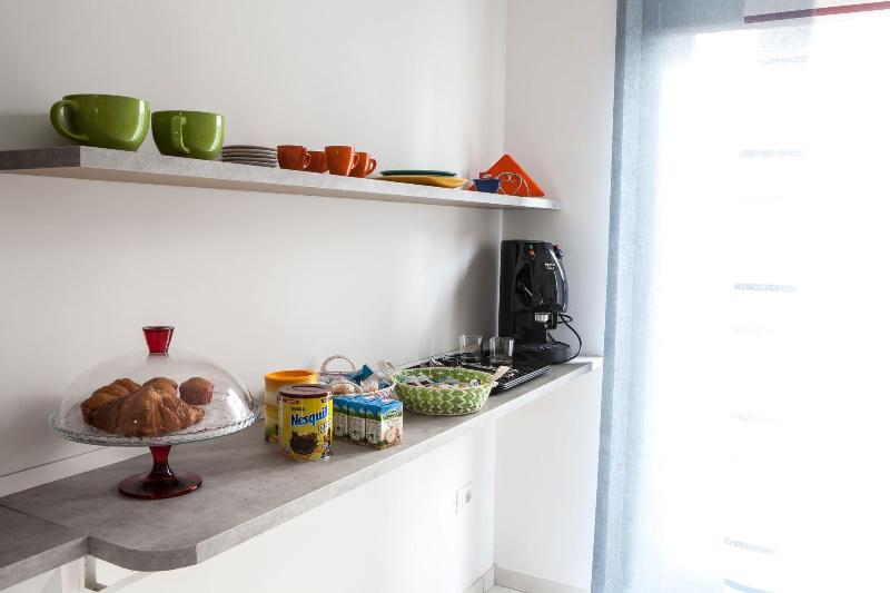تختخواب و صبحانه Pomodoro Bed