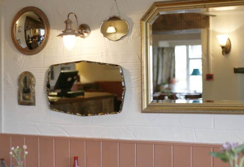 مبيت وإفطار Jubilee Inn