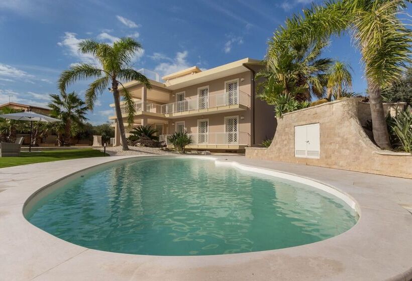 تختخواب و صبحانه Villa Furoa