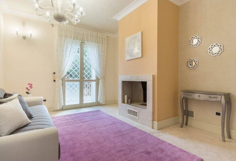 تختخواب و صبحانه Villa Furoa