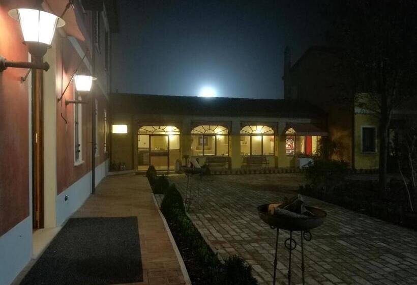 فندق Agriturismo Corte Palazzo