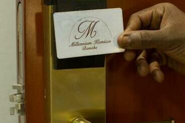 هتل Hôtel Millennium Kamissa