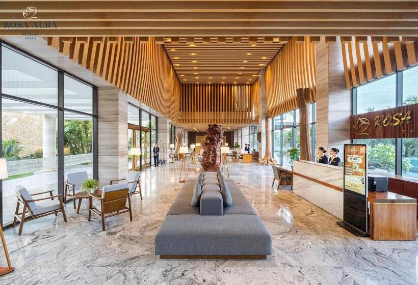 هتل Rosa Alba Resort & Villas Tuy Hoa