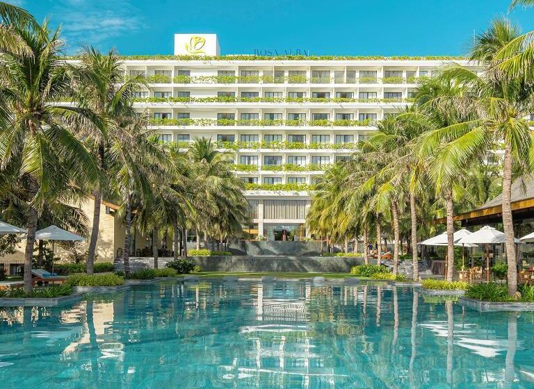 هتل Rosa Alba Resort & Villas Tuy Hoa