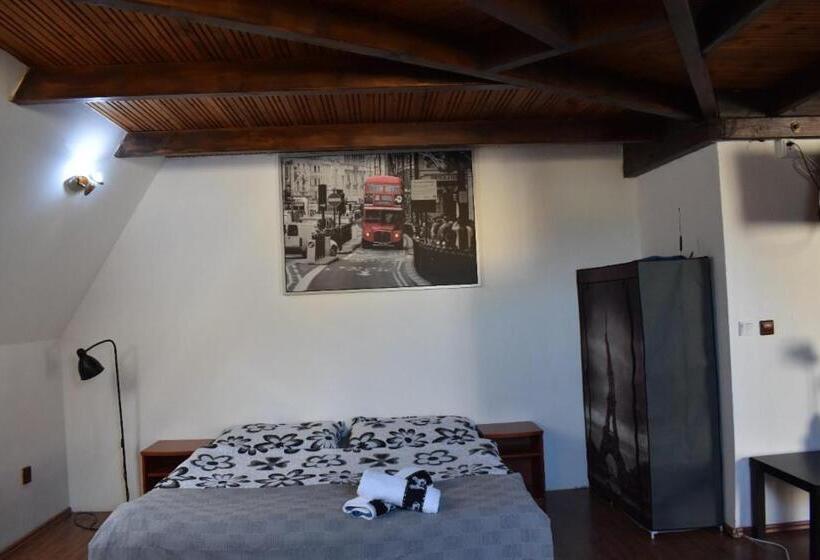 هتل U Betty   Ostrava Centrum