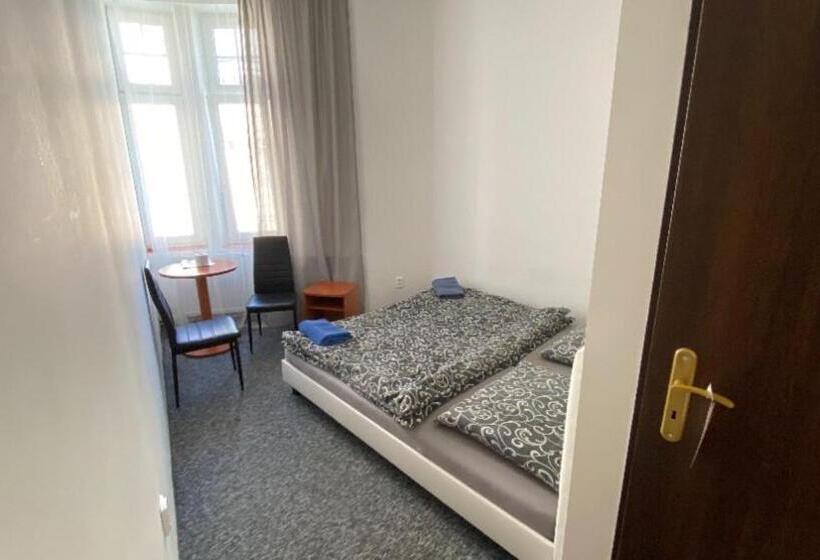 هتل U Betty   Ostrava Centrum