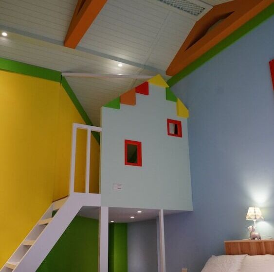 پانسیون Go To Where