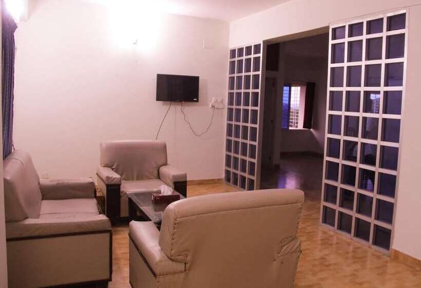 هتل 2nd Homes