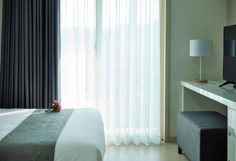 هتل Geoje Leein Stay