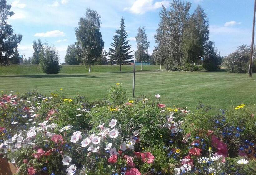 فندق Alaska Country Inn