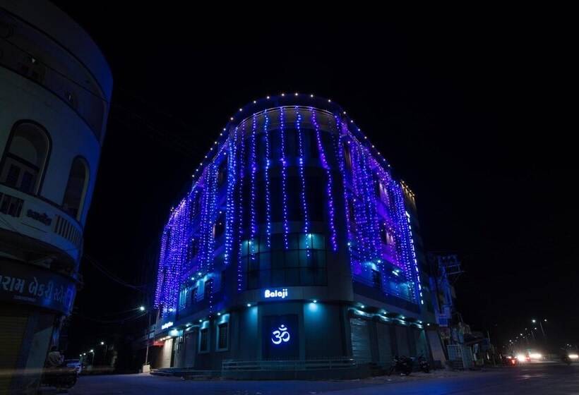 هتل Balaji Palace
