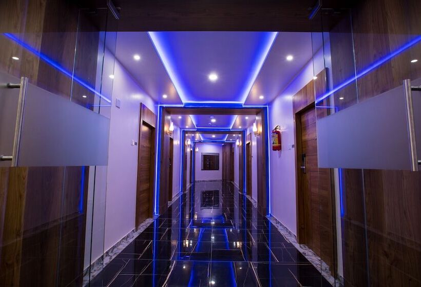 هتل Balaji Palace