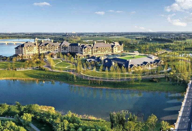 هتل Hilton Wen An