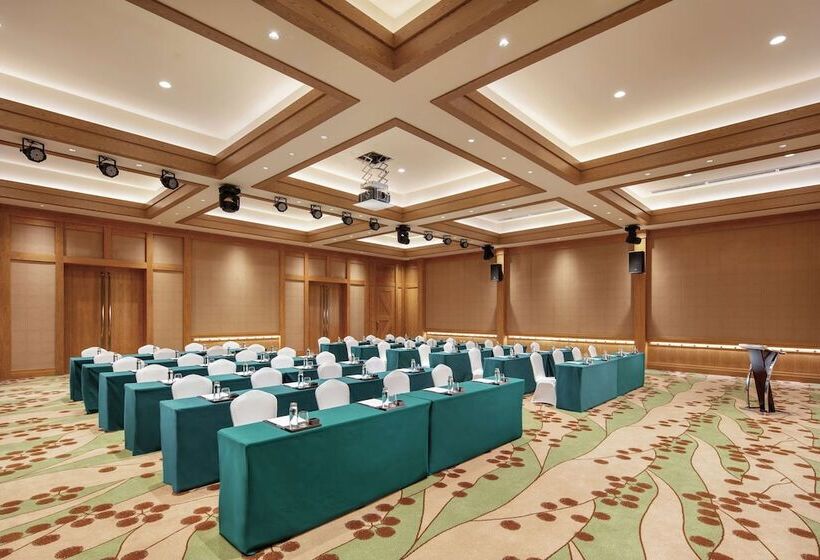 هتل Hilton Wen An
