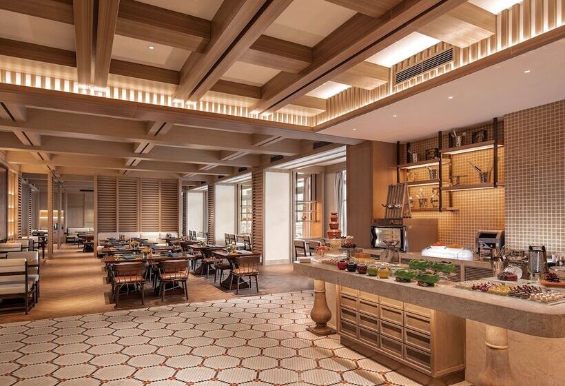 هتل Hilton Wen An