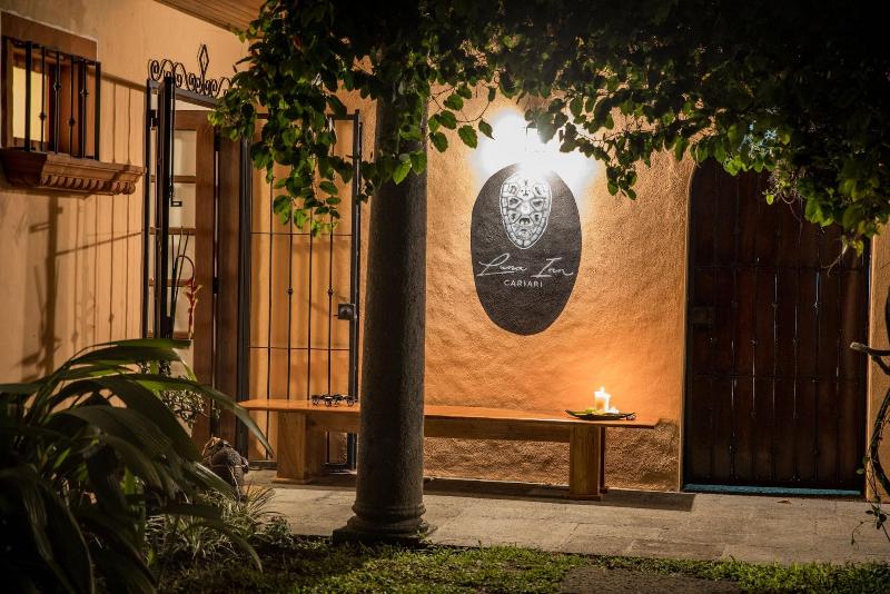 הוסטל Luna Inn B&b