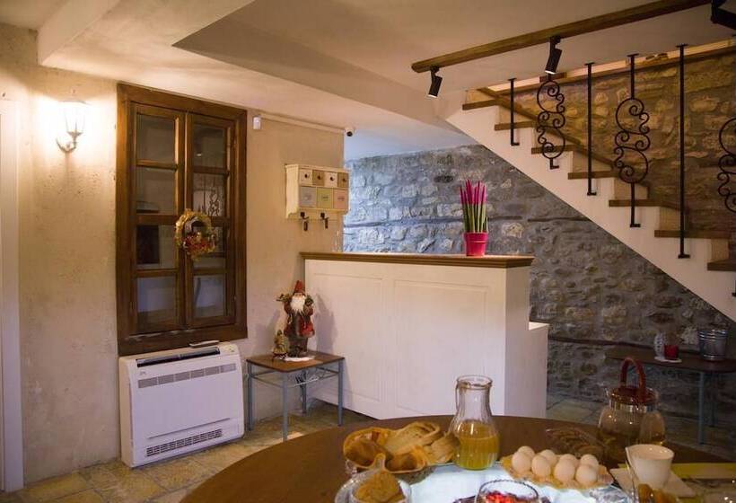 مبيت وإفطار The Well House   Unesco